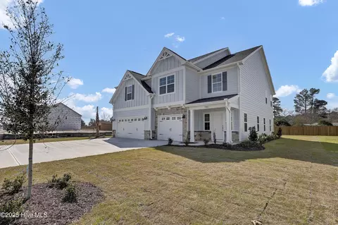 146 Planters Walk, Hampstead, NC 28443 photo 3