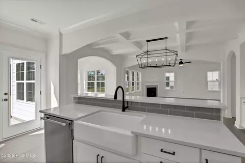 146 Planters Walk, Hampstead, NC 28443 photo 17