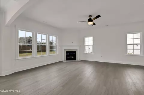 146 Planters Walk, Hampstead, NC 28443 photo 9
