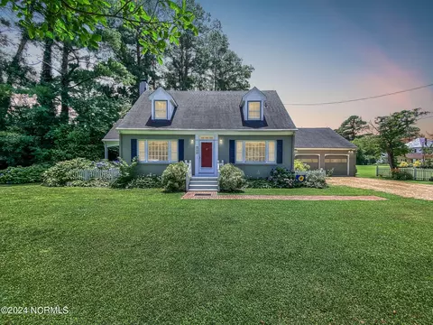 9 Park Ave, Sunbury, NC 27979