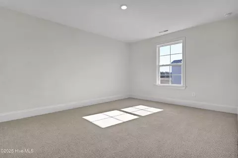 131 Planters Walk, Hampstead, NC 28443 photo 23
