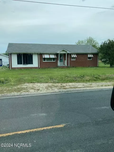 2096 Greene Haynes Rd, Kinston, NC 28504