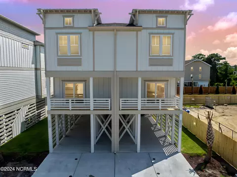 205 Spartanburg Ave #1, Carolina Beach, NC 28428