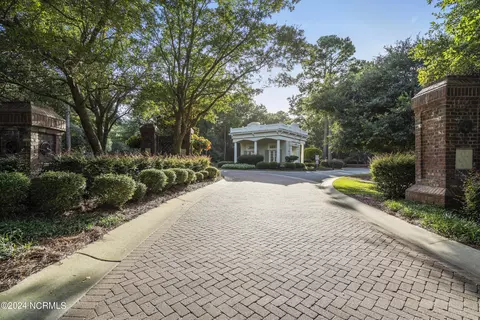 600 Colleton Dr SW, Supply, NC 28462 photo 7
