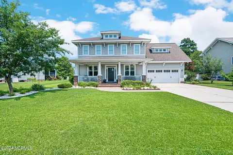 3725 Colony Woods Dr, Greenville, NC 27834