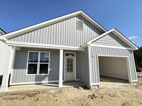 1017 Equestrian Ct SE, Bolivia, NC 28422