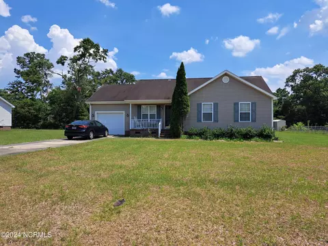 102 Dee Dee Pl, Goldsboro, NC 27530