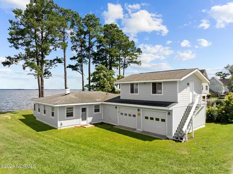 83 Salter Dr, Arapahoe, NC 28510