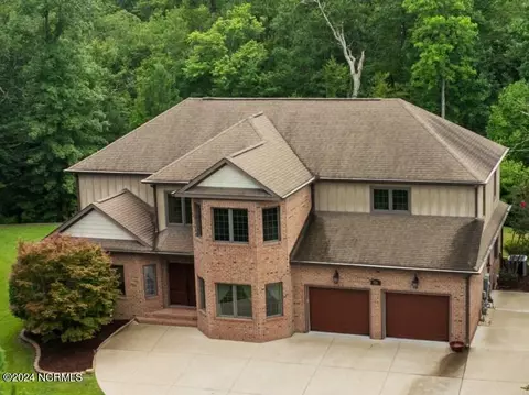 116 Tremayne Dr, New Bern, NC 28560