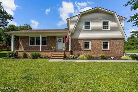 249 Shannon Dr, Wilmington, NC 28409