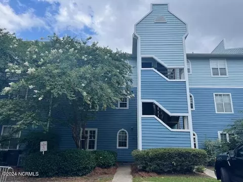 4230 Wilshire Blvd #105, Wilmington, NC 28403