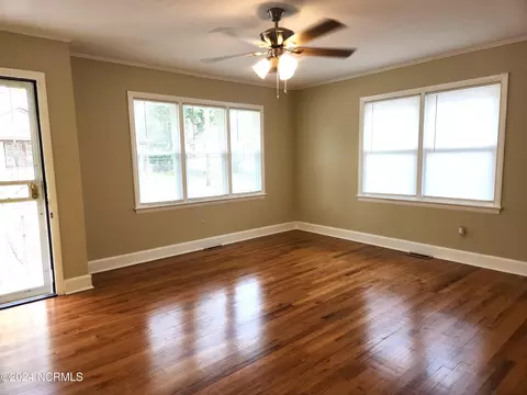 724 Fields St, Kinston, NC 28501 photo 3