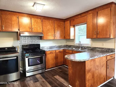724 Fields St, Kinston, NC 28501 photo 7