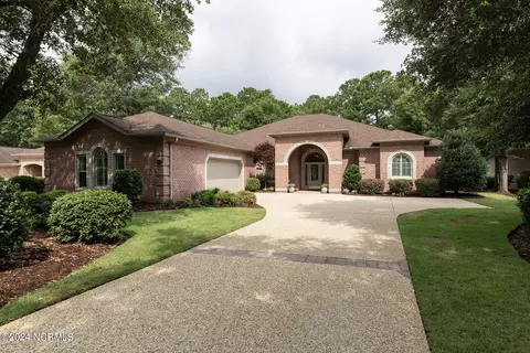 6404 Motts Village Rd, Wilmington, NC 28412