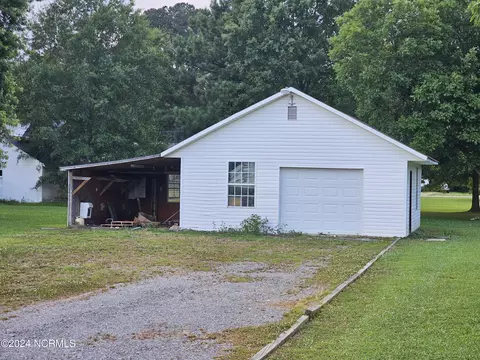 511 Carrol St, Aulander, NC 27805 photo 2