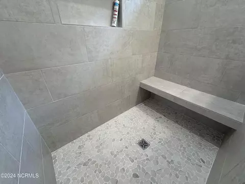 Bath - 145 Allbrook Way, Hampstead, NC 28443 photo 2 of 4