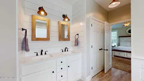 Bath - 702 Captains Pt, Beaufort, NC 28516 photo 1 of 5