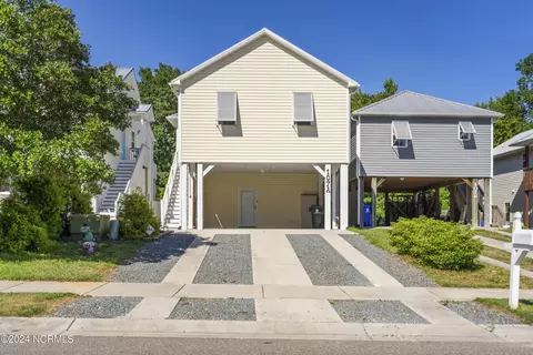 107 James Ave #A, Surf City, NC 28445