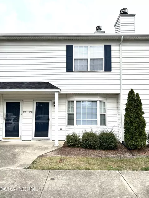 1015 Spring Forest Rd #F2, Greenville, NC 27834