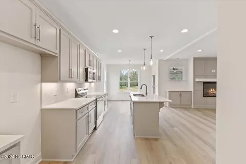 Entry Way - 8612 Bailey Rd, Sims, NC 27880 photo 5 of 11
