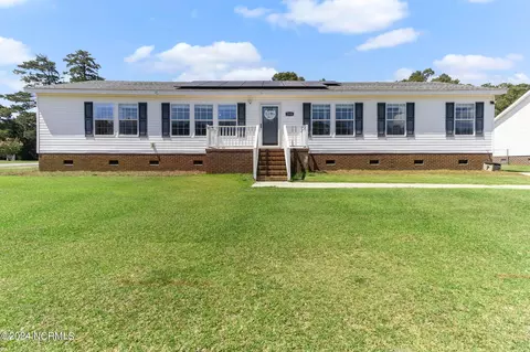 2958 Laurel Ridge Ln, Kinston, NC 28504