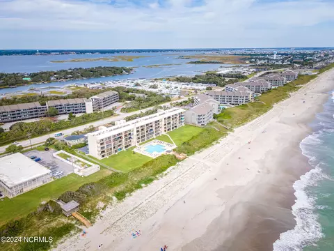 2305 W Fort Macon Rd #107, Atlantic Beach, NC 28512