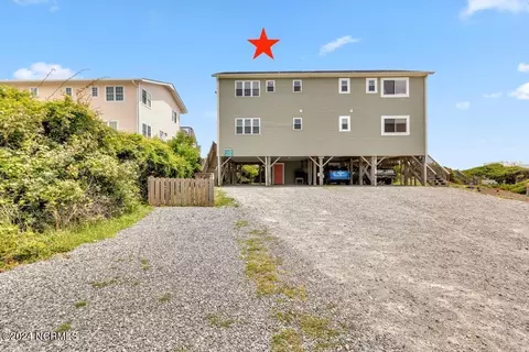 9259 Ocean Dr E, Emerald Isle, NC 28594