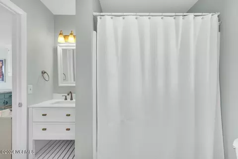 Bath - 9259 Ocean Dr E, Emerald Isle, NC 28594 photo 1 of 4