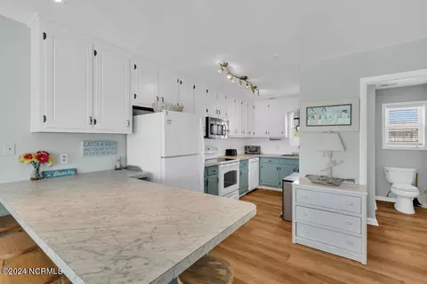 Kitchen - 9259 Ocean Dr E, Emerald Isle, NC 28594 photo 1 of 3
