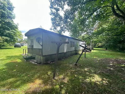 110 Tyler St, Roxobel, NC 27872 photo 4