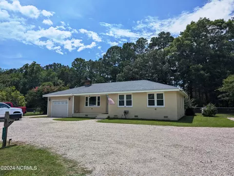7918 Bakertown Rd, Elm City, NC 27822