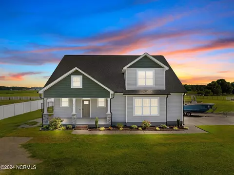 365 Old Snow Hill Rd, Ayden, NC 28513