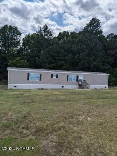 282 Hillside Dr, Rich Square, NC 27869