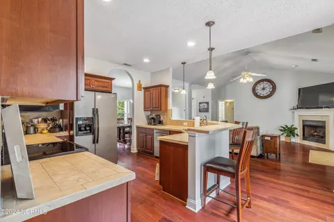 108 Hickory Cir, Hampstead, NC 28443 photo 18