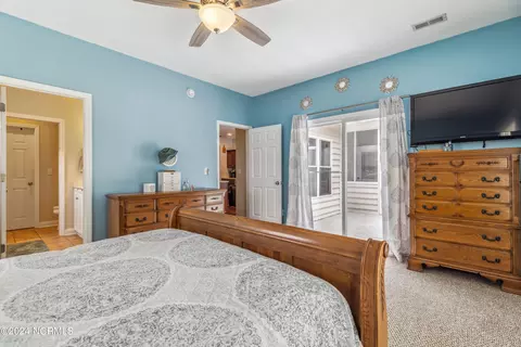 108 Hickory Cir, Hampstead, NC 28443 photo 22