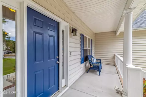 108 Hickory Cir, Hampstead, NC 28443 photo 3