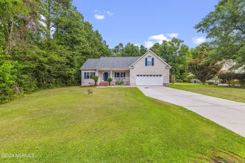 108 Hickory Cir, Hampstead, NC 28443 photo 4