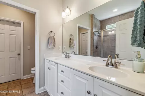 108 Hickory Cir, Hampstead, NC 28443 photo 23