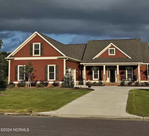 236 Muscadine Trl, Wallace, NC 28466