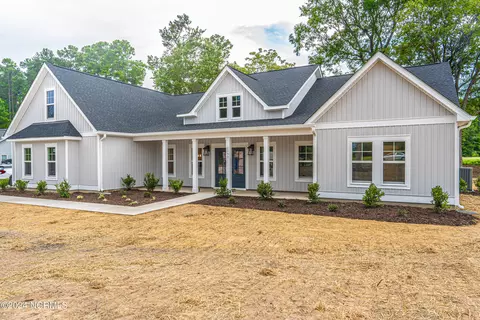 2390 Hoffman Rd, Jackson Springs, NC 27281