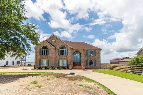802 Bells Island Rd, Currituck, NC 27929