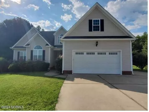 6734 Hemlock Ct, Sims, NC 27880