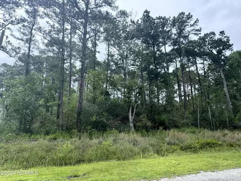 233 Woodyard Dr NW, Calabash, NC 28467