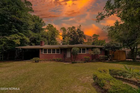 3826 Winston Blvd, Wilmington, NC 28403