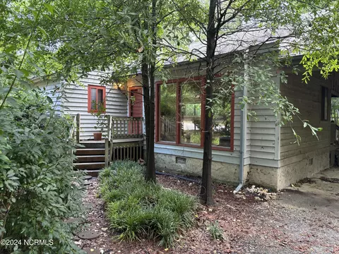 101 Spinnaker Cv, Rocky Mount, NC 27804