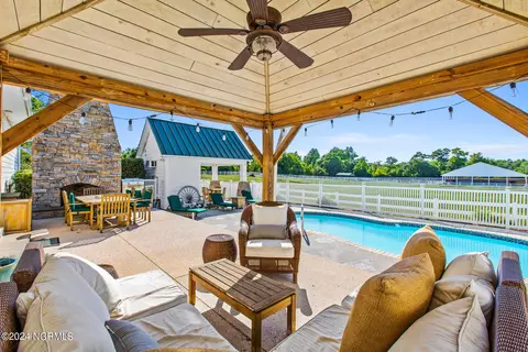 2885 Sloop Point Loop Rd, Hampstead, NC 28443 photo 31
