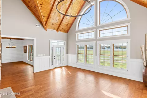 2885 Sloop Point Loop Rd, Hampstead, NC 28443 photo 17