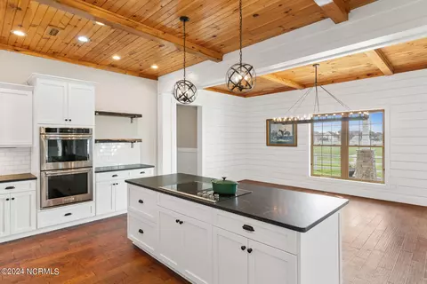 2885 Sloop Point Loop Rd, Hampstead, NC 28443 photo 15