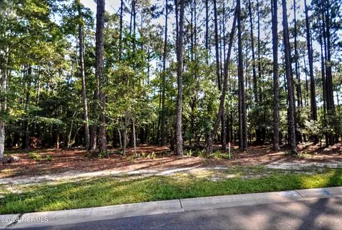 6792 Holton Pl SW, Ocean Isle Beach, NC 28469