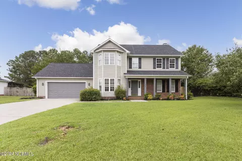 1035 Commons Dr N, Jacksonville, NC 28546